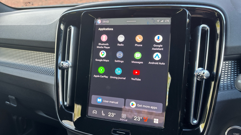 Volvo XC40 2.0 B4P Plus Dark 5dr Auto Petrol Estate